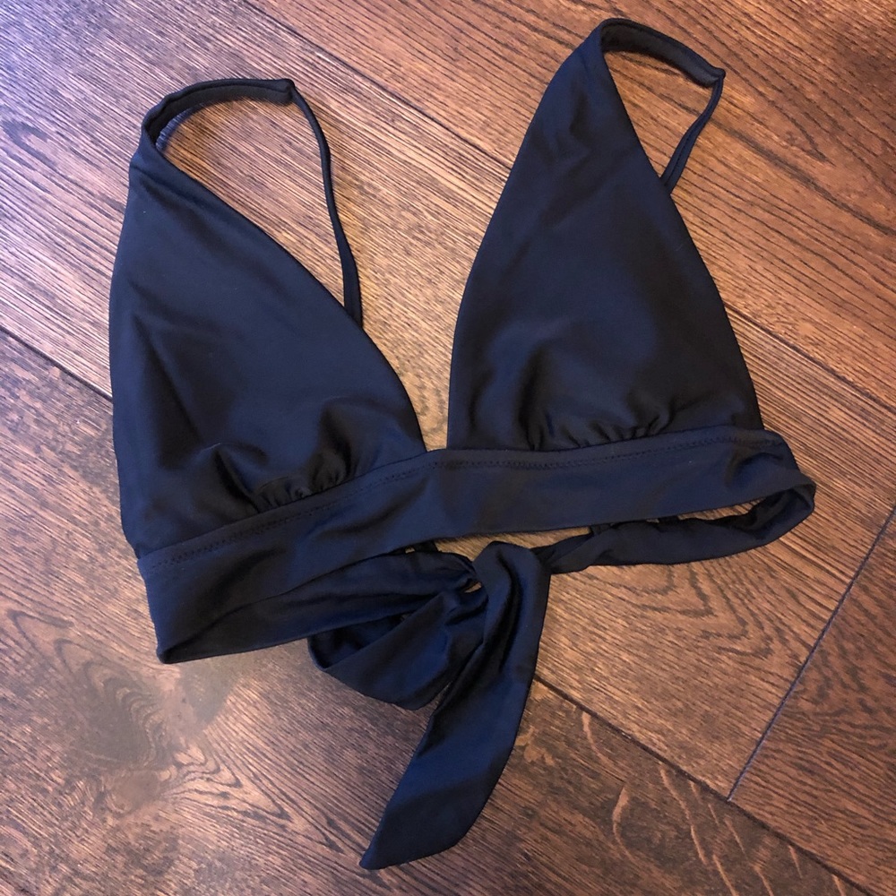 Bikini top